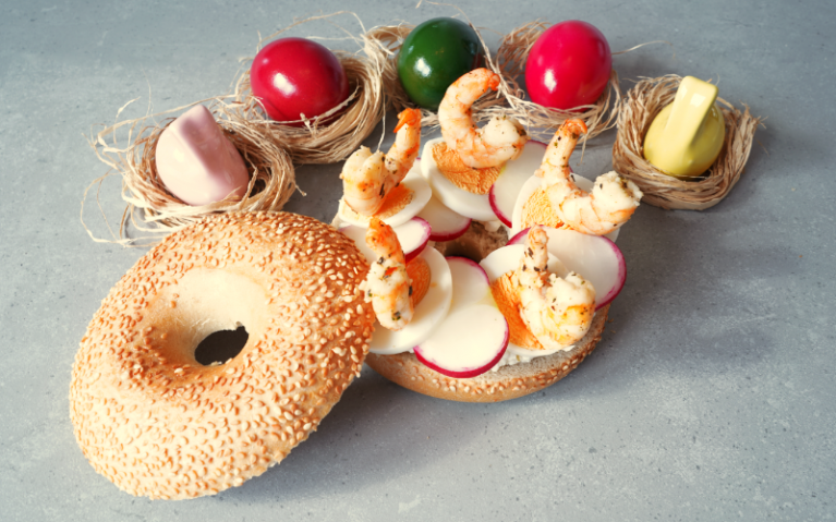 Serviervorschlag_Kräutergarnelen_Bagel_800x500